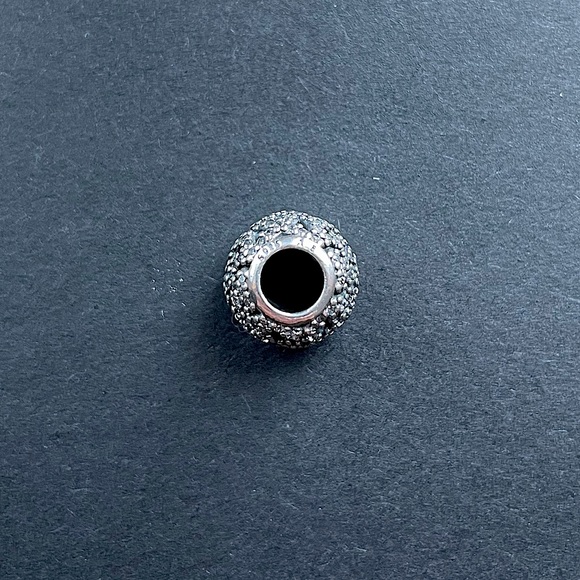 Pandora Shimmering Lace charm style 971284CZ - Picture 3 of 3